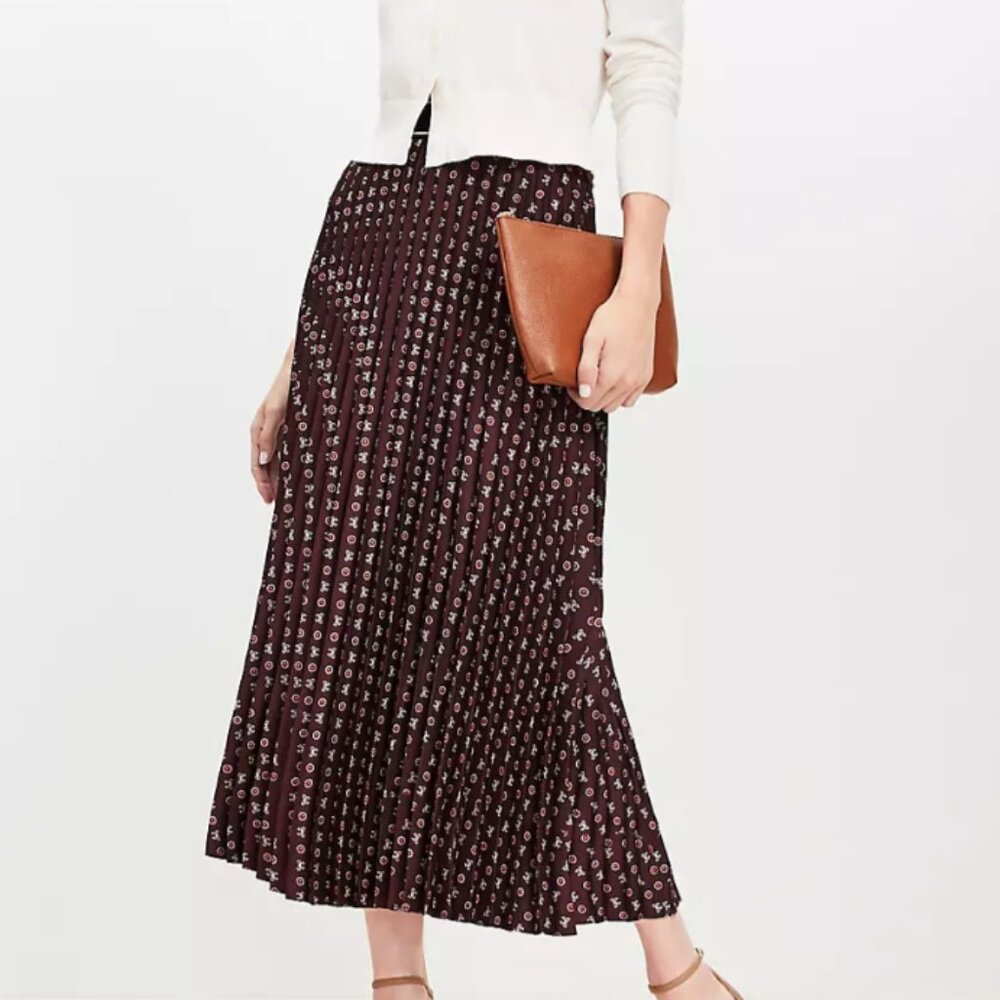 Loft Pleated Midi Skirt NWT Size L Tall Bow and Floral Print